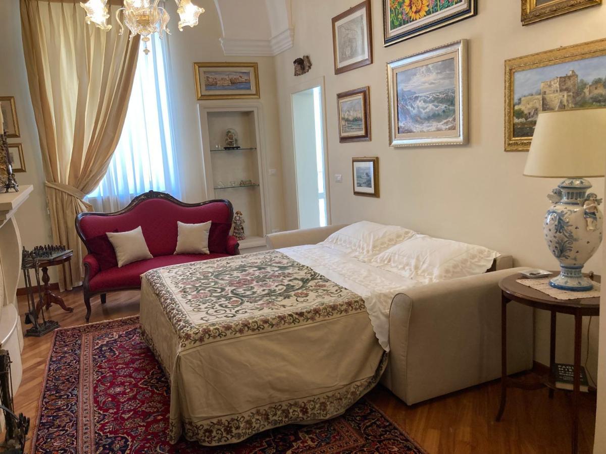B&B Ai Due Santi Lecce Luaran gambar