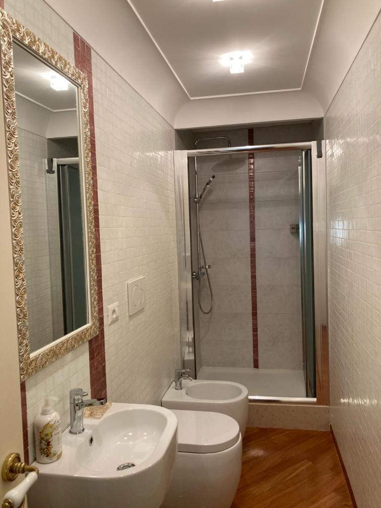 B&B Ai Due Santi Lecce Luaran gambar