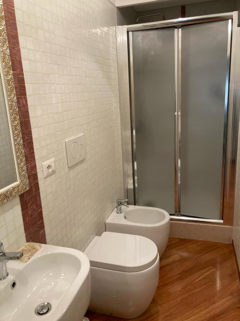 B&B Ai Due Santi Lecce Luaran gambar