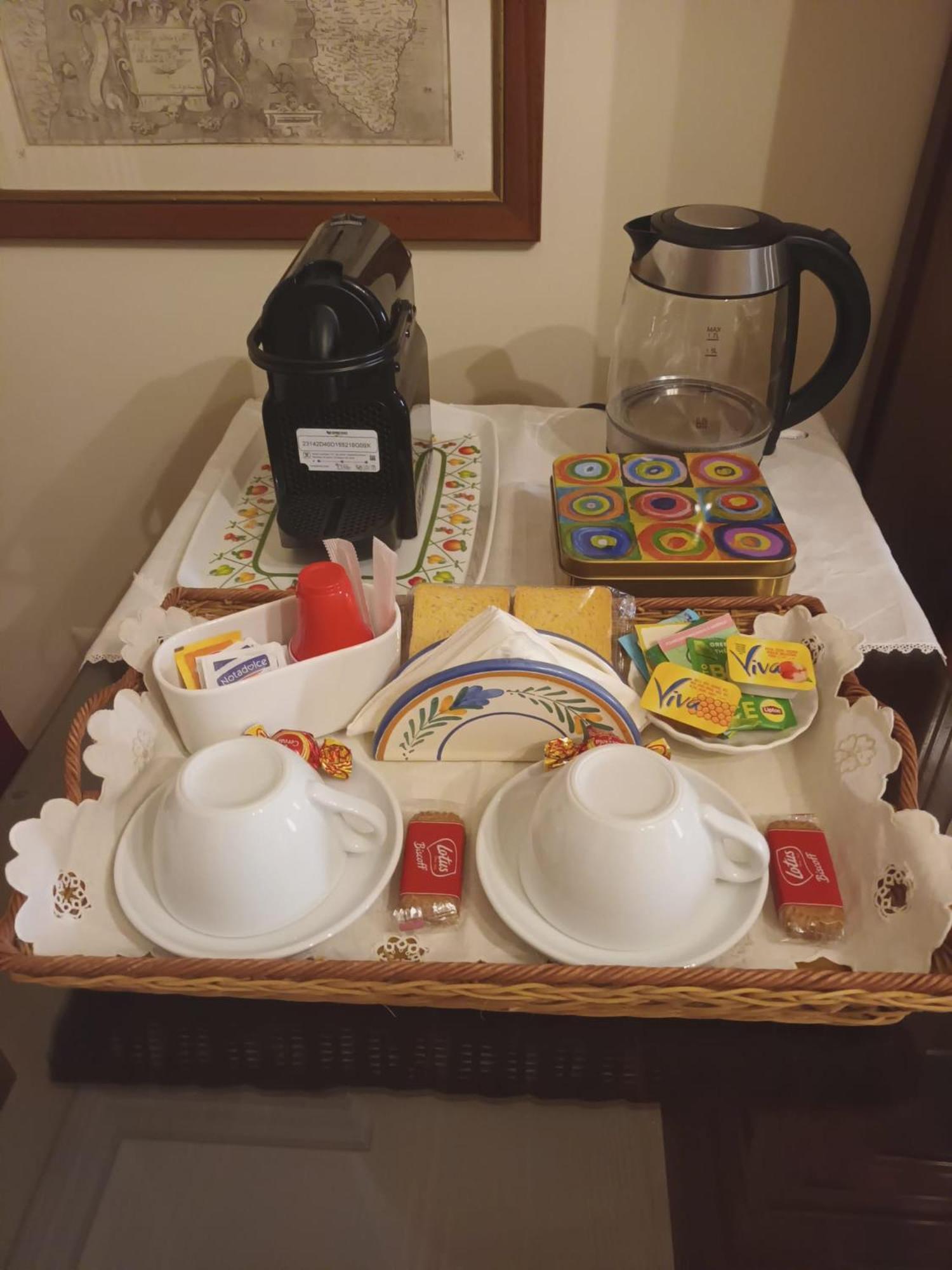 B&B Ai Due Santi Lecce Luaran gambar